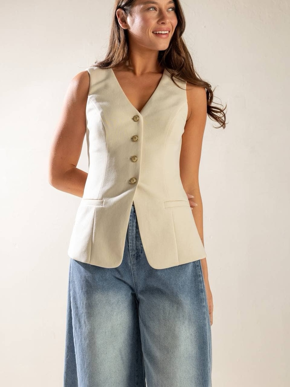 Sleeveless Cream Buttoned Tailored Vest
